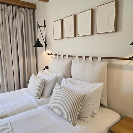 Apartahotel Aegean 4*