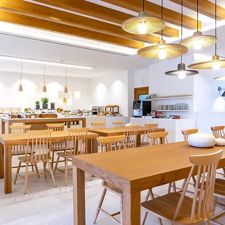 爱琴海之家酒店 4*