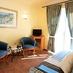 Aegean Ξενοδοχείο με διαμερίσματα 4*