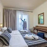 Ξενοδοχείο με διαμερίσματα Aegean 4*