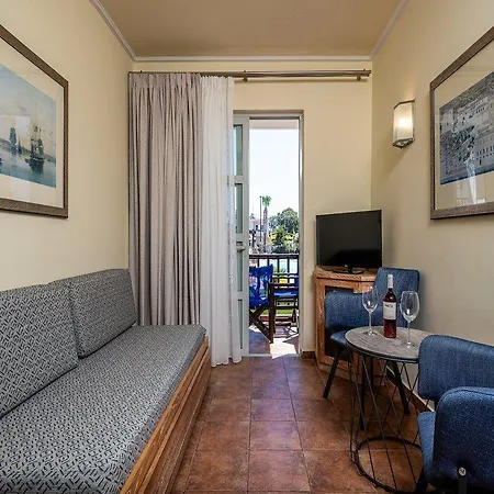 Aparthotel Aegean
