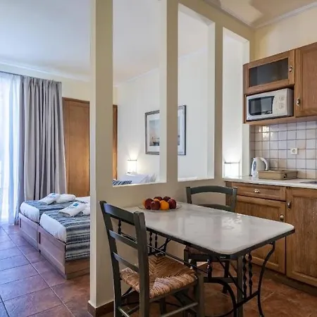 Aegean Hotel apartamentowy 4*