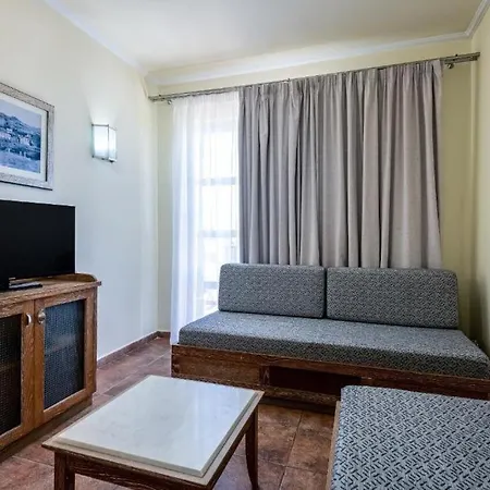 Aparthotel Aegean 4*